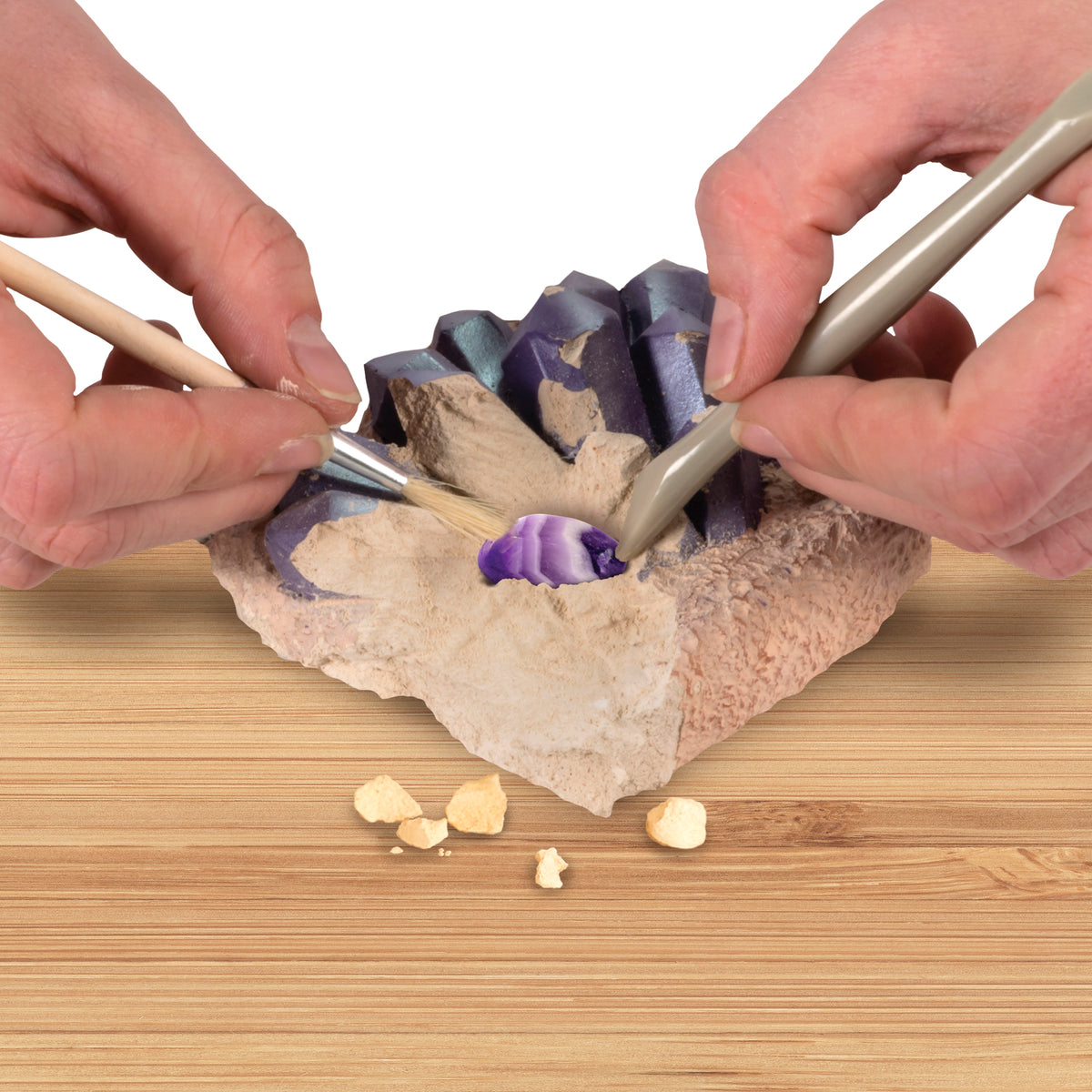 NATIONAL GEOGRAPHIC GEMSTONE MINI DIG KIT – Science World Science Store